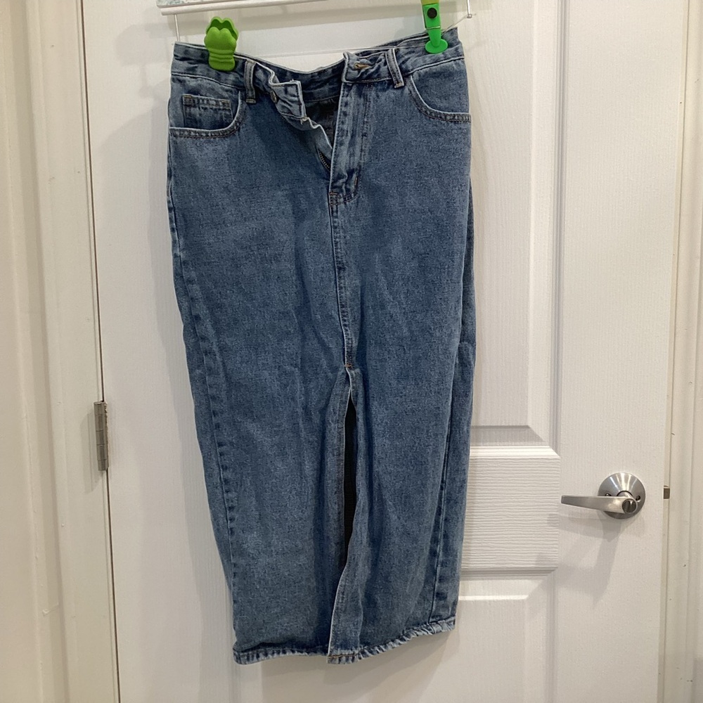 SHEIN denim skirt